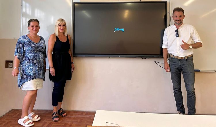 Informatikai fejlesztések - Okostábla