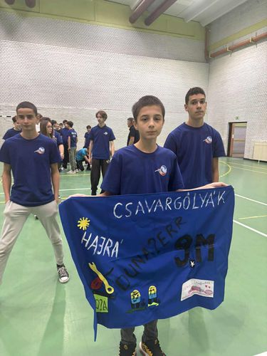 Golyaavato-02.jpg